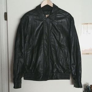 Mens Medium Leather Biker Bomber Jacket NWT